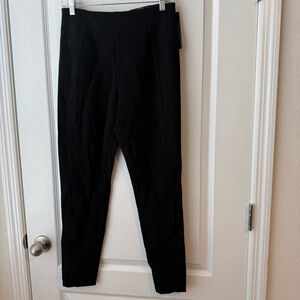NEW Women's Liverpool Leggings Size 10/30 Black